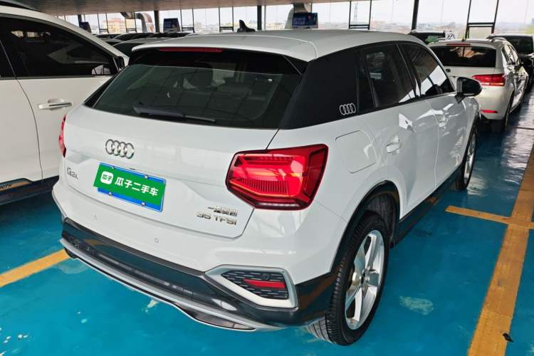 Used Audi Q2L 2022 35 TFSI Advanced Style Edition Rear Right 45 Deg