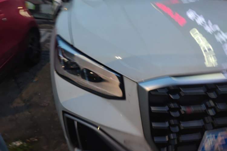 Used Audi Q2L 2022 35 TFSI Fashion Dynamic Model Right Front Headlight