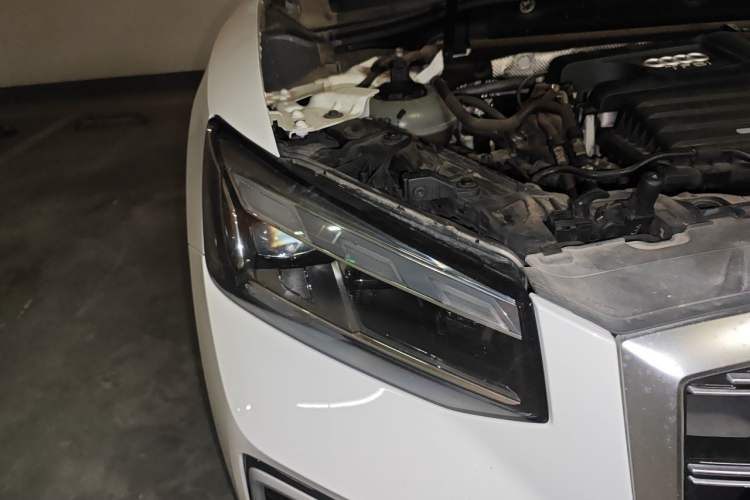 Used Audi Q2L 2022 35 TFSI Fashion Dynamic Model Right Front Headlight