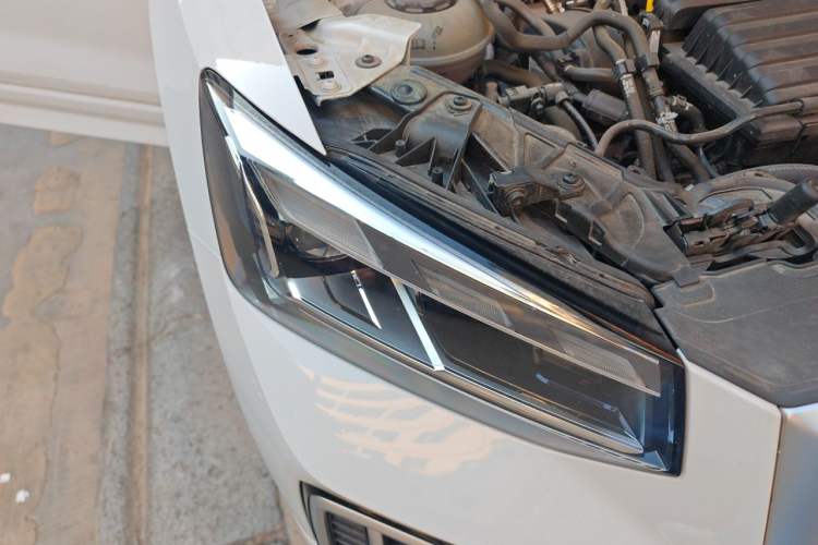 Used Audi Q2L 2022 35 TFSI Progressive Dynamic Edition Right Front Headlight