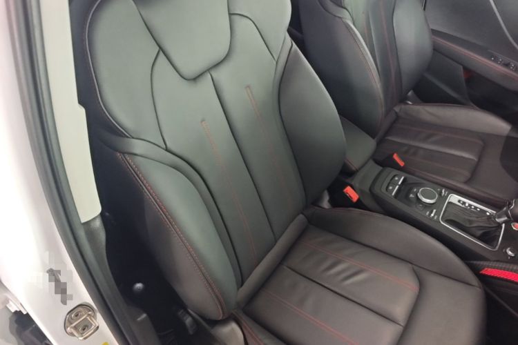 Used Audi Q2L 2022 35 TFSI Progressive Dynamic Edition Right Front Seat