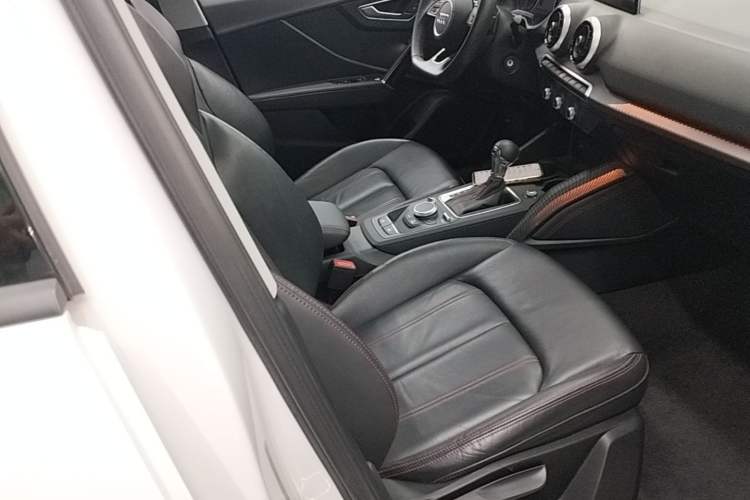 Used Audi Q2L 2022 35 TFSI Progressive Dynamic Edition Right Front Seat