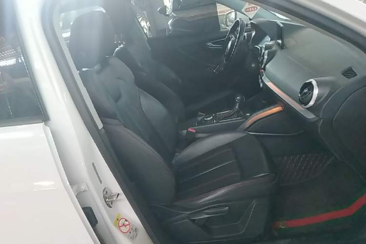 Used Audi Q2L 2022 35 TFSI Progressive Dynamic Edition Right Front Seat
