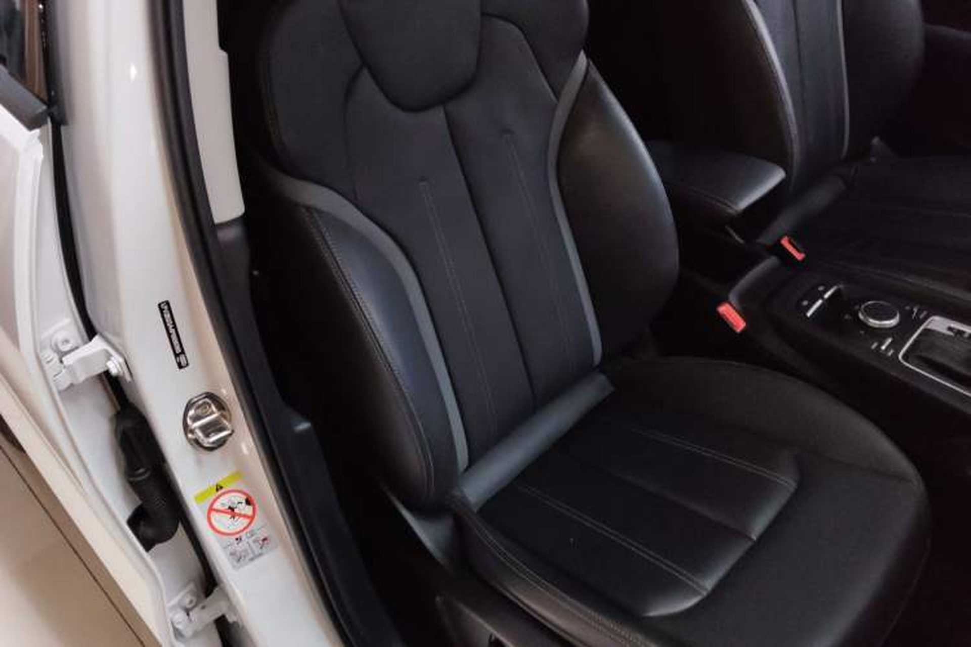 Used Audi Q2L 2022 35 TFSI Fashion Dynamic Model Right Front Seat