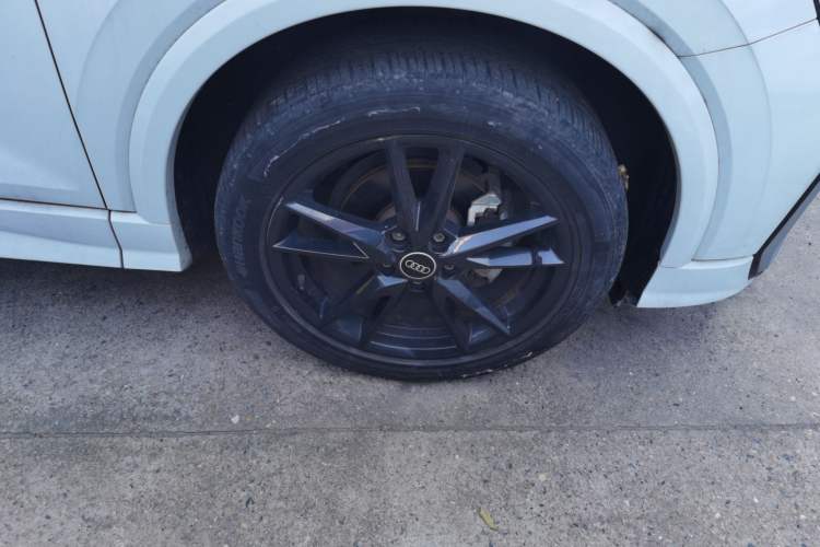 Used Audi Q2L 2022 35 TFSI Progressive Dynamic Edition Right Front Wheel Hub