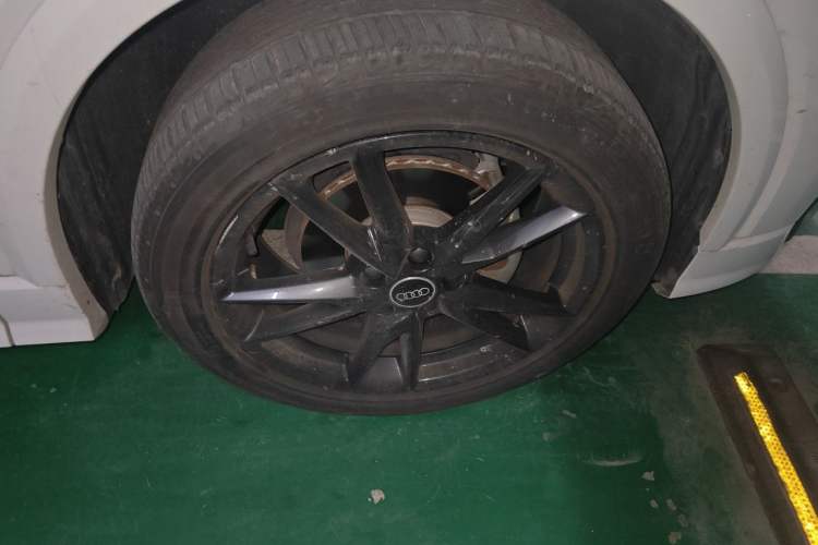 Used Audi Q2L 2022 35 TFSI Fashion Dynamic Model Right Front Wheel Hub