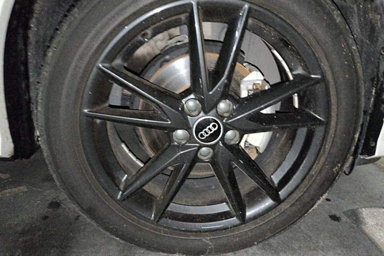 Used Audi Q2L 2022 35 TFSI Progressive Dynamic Edition Right Front Wheel Hub