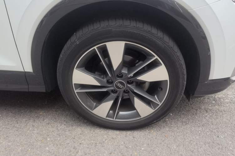 Used Audi Q2L 2022 35 TFSI Fashionable and Elegant Model Right Front Wheel Hub