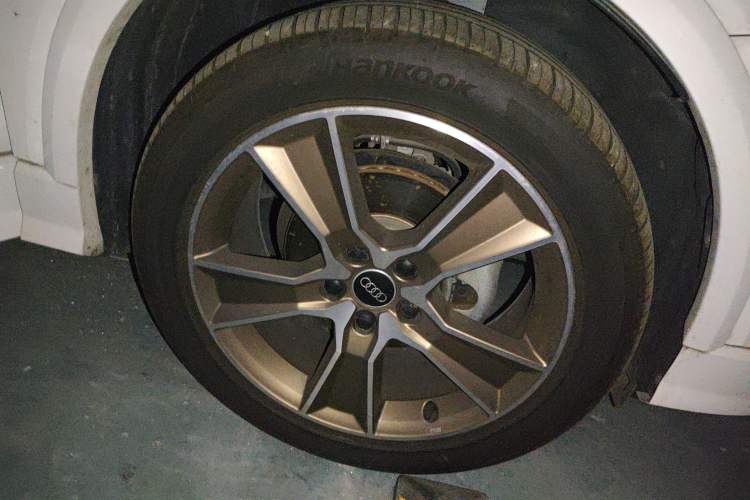 Used Audi Q2L 2022 35 TFSI Fashion Dynamic Model Right Front Wheel Hub