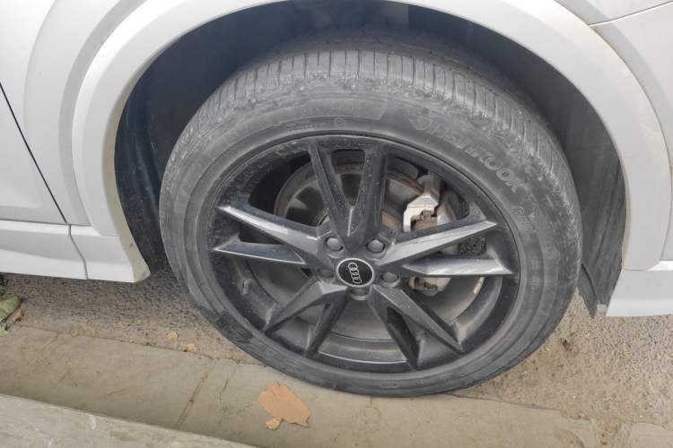 Used Audi Q2L 2022 35 TFSI Progressive Dynamic Edition Right Front Wheel Hub