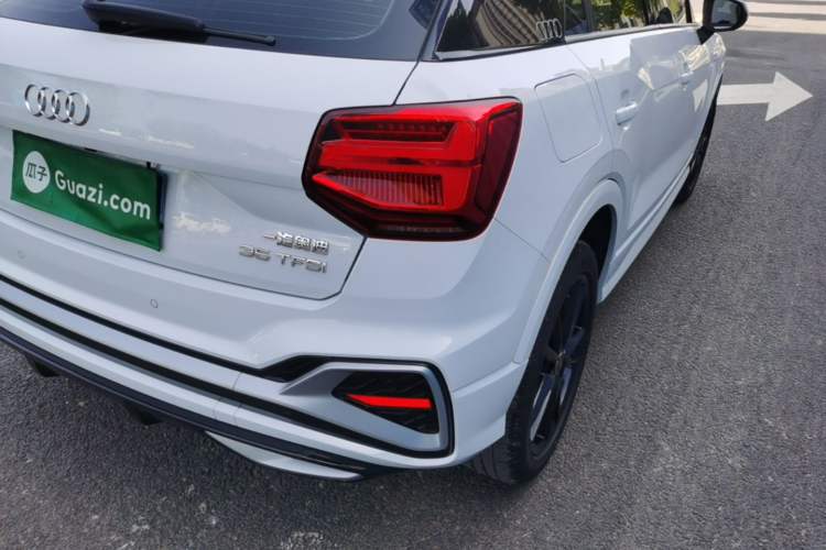 Used Audi Q2L 2022 35 TFSI Progressive Dynamic Edition Right Rear Taillight