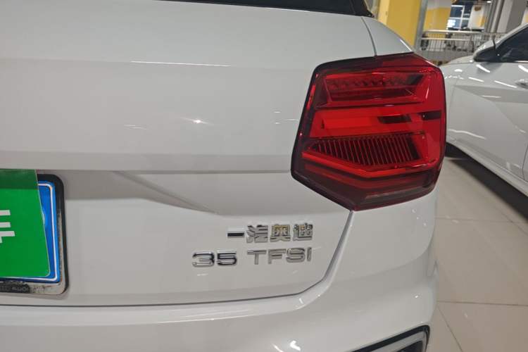 Used Audi Q2L 2022 35 TFSI Progressive Dynamic Edition Right Rear Taillight