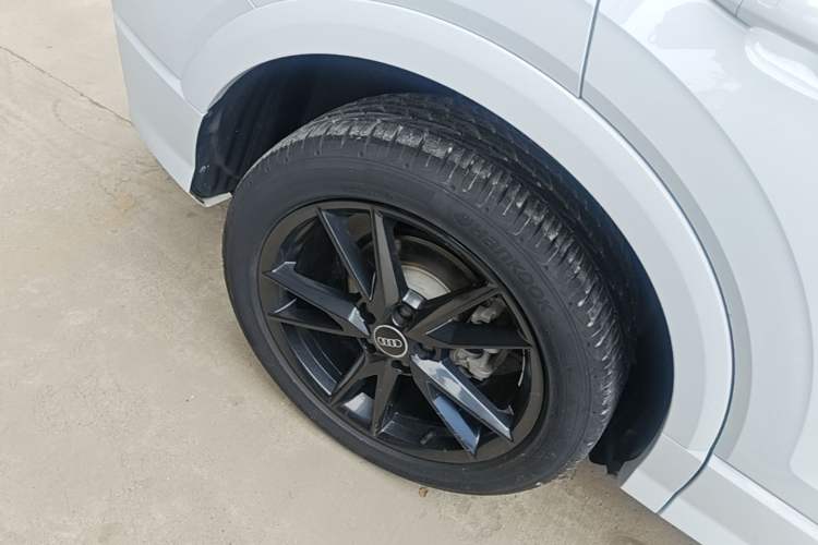 Used Audi Q2L 2022 35 TFSI Progressive Dynamic Edition Right Rear Wheel Hub