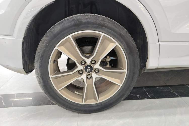 Used Audi Q2L 2022 35 TFSI Fashion Dynamic Model Right Rear Wheel Hub