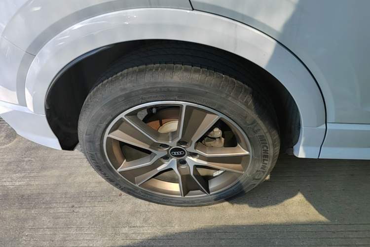 Used Audi Q2L 2022 35 TFSI Fashion Dynamic Model Right Rear Wheel Hub