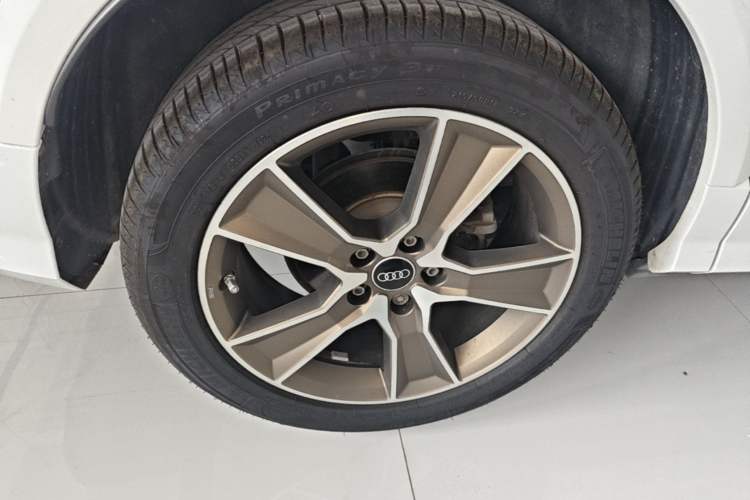 Used Audi Q2L 2022 35 TFSI Fashion Dynamic Model Right Rear Wheel Hub