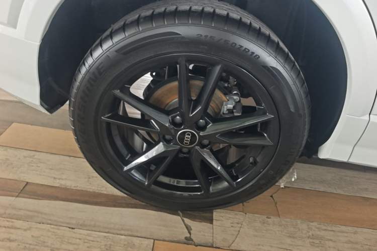 Used Audi Q2L 2022 35 TFSI Progressive Dynamic Edition Right Rear Wheel Hub