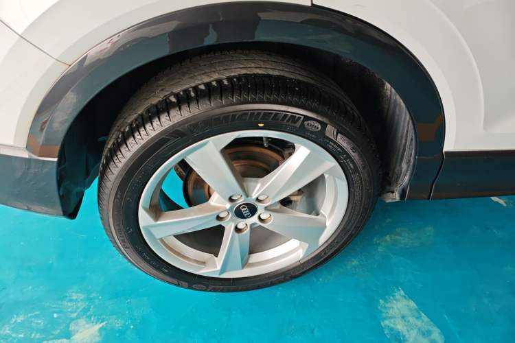 Used Audi Q2L 2022 35 TFSI Advanced Style Edition Right Rear Wheel Hub