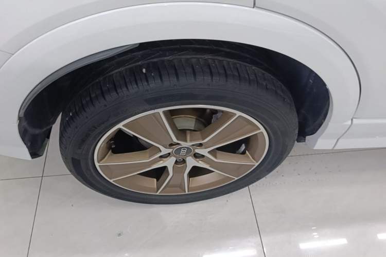 Used Audi Q2L 2022 35 TFSI Fashion Dynamic Model Right Rear Wheel Hub