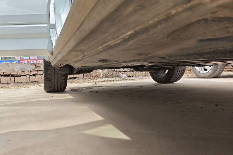 Used Audi Q2L 2022 35 TFSI Progressive Dynamic Edition Right Side Sill