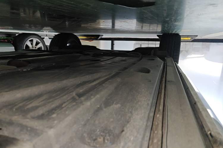 Used Audi Q2L 2022 35 TFSI Progressive Dynamic Edition Right Side Sill