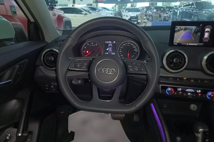 Used Audi Q2L 2022 35 TFSI Fashion Dynamic Model Steering Wheel