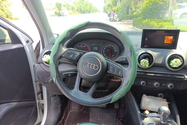 Used Audi Q2L 2022 35 TFSI Advanced Style Edition Steering Wheel