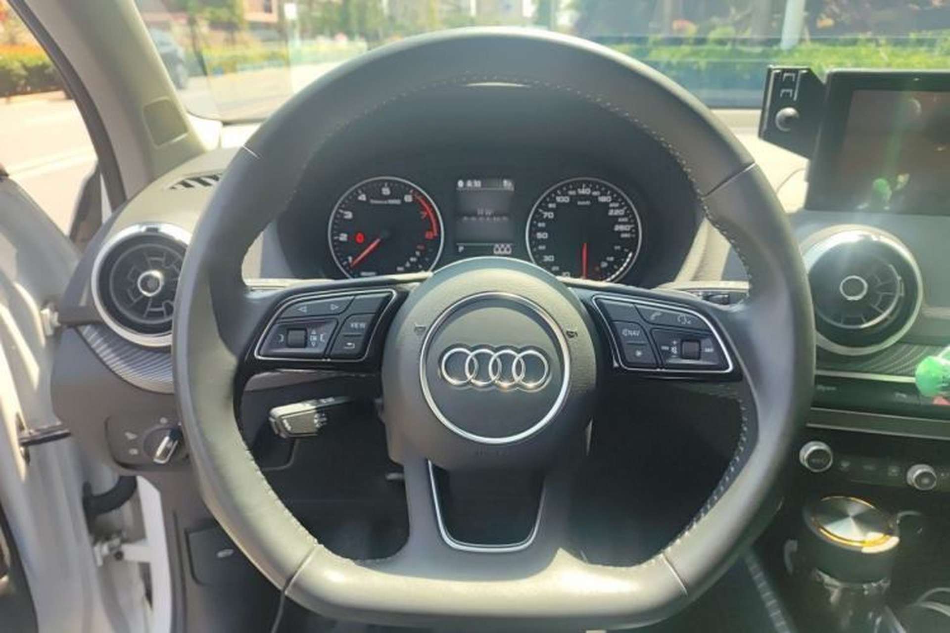 Used Audi Q2L 2022 35 TFSI Fashion Dynamic Model Steering Wheel