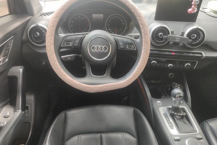 Used Audi Q2L 2022 35 TFSI Fashion Dynamic Model Steering Wheel
