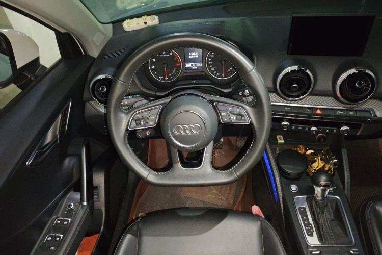 Used Audi Q2L 2022 35 TFSI Fashion Dynamic Model Steering Wheel