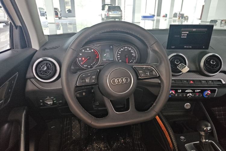 Used Audi Q2L 2022 35 TFSI Fashion Dynamic Model Steering Wheel