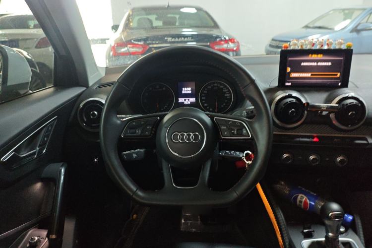 Used Audi Q2L 2022 35 TFSI Progressive Dynamic Edition Steering Wheel