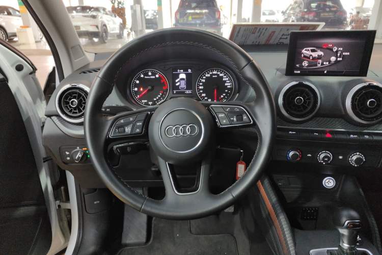 Used Audi Q2L 2022 35 TFSI Advanced Style Edition Steering Wheel