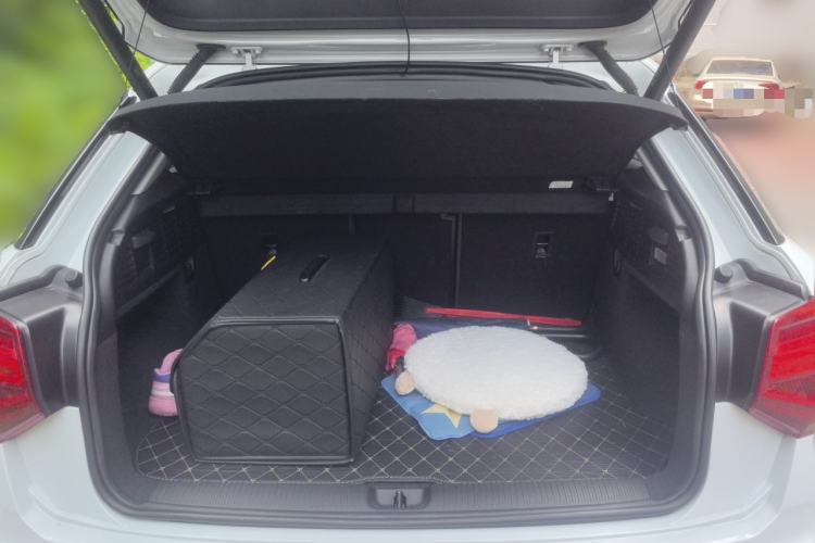 Used Audi Q2L 2022 35 TFSI Fashionable and Elegant Model Trunk