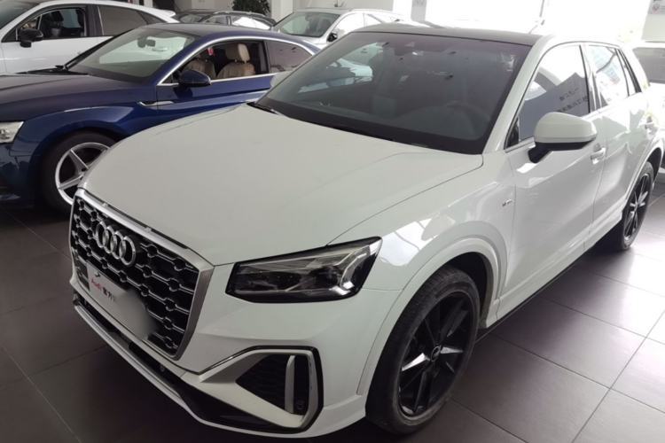 Used Audi Q2L 2022 35 TFSI Progressive Dynamic Edition Guazi used car, China used car export, Used car for sale, Used cars, Cheapest cars for sale