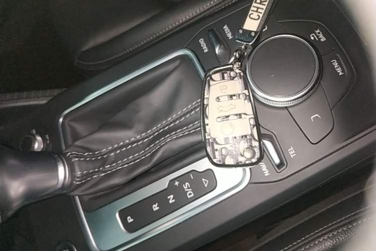 Used Audi Q2L 2022 35 TFSI Fashion Dynamic Model Vehicle Key