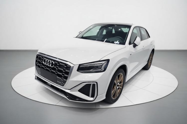Audi Q2L 2022 35 TFSI Fashion Dynamic Model с пробегом Guazi used car, China used car export, Used car for sale, Used cars, Cheapest cars for sale