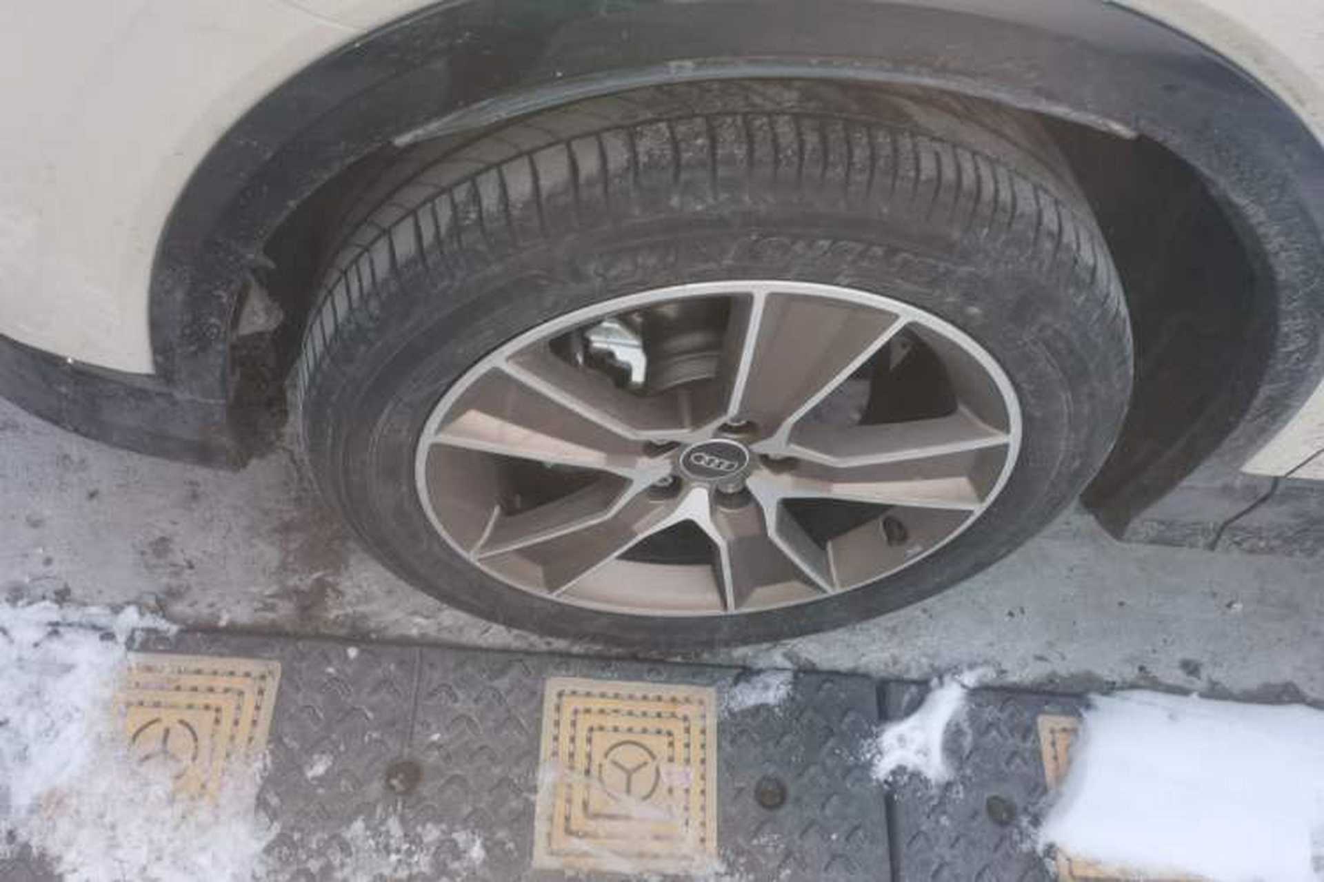 Used Audi Q2L 2022 35 TFSI Fashion Dynamic Model Left Front Wheel Hub