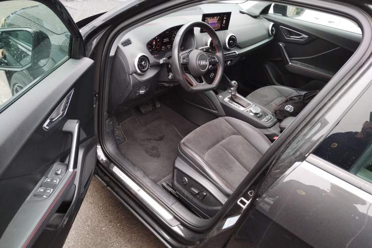 Used Audi Q2L 2023 35TFSI Luxury Dynamic Model Driver Seat