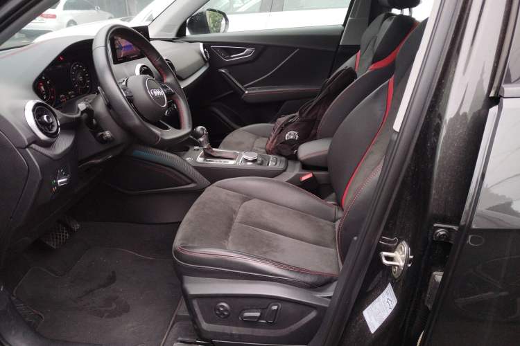 Used Audi Q2L 2023 35TFSI Luxury Dynamic Model Left Front Seat