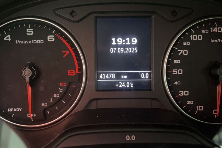 Used Audi Q2L 2023 35TFSI Progressive Dynamic Edition Odometer Close Up