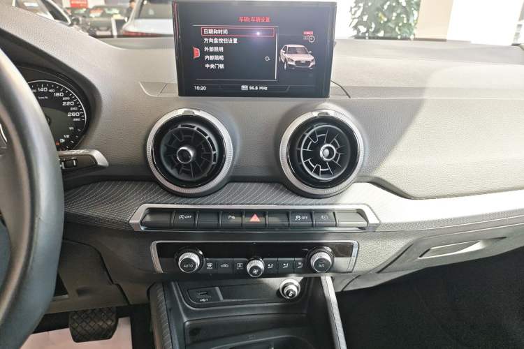 Used Audi Q2L 2023 35TFSI Fashion Dynamic Model Audio And AC Panel