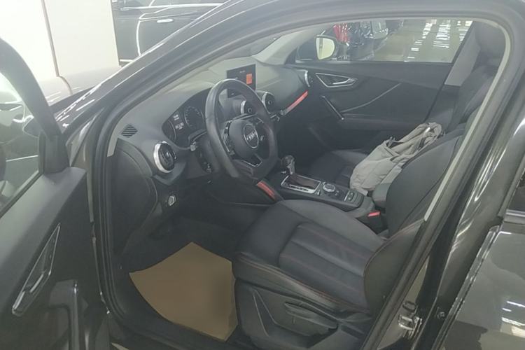 Used Audi Q2L 2023 35TFSI Progressive Dynamic Edition Driver Seat