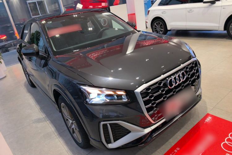 Used Audi Q2L 2023 35TFSI Fashion Dynamic Model Front Right 45 Deg