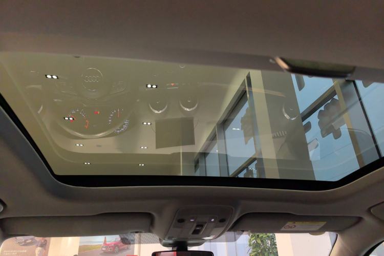 Used Audi Q2L 2023 35TFSI Fashion Dynamic Model Headliner