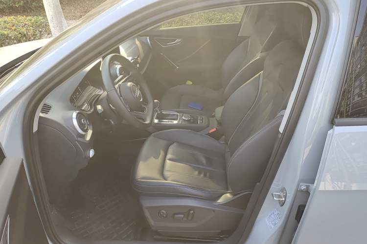 Used Audi Q2L 2023 35TFSI Fashion Dynamic Model Left Front Seat