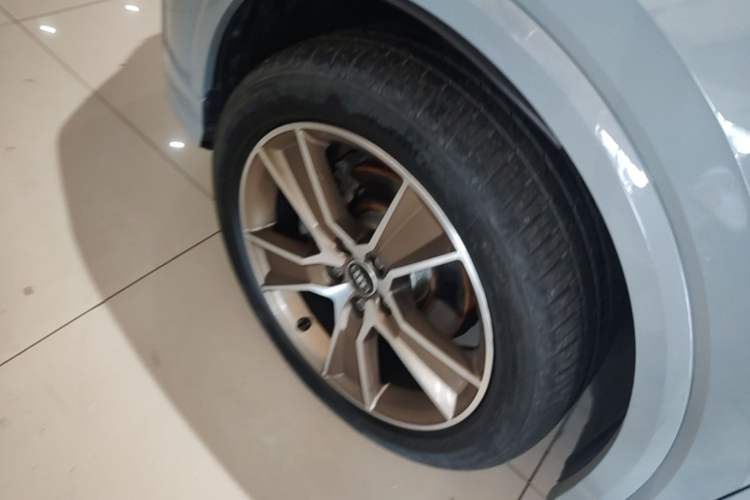Used Audi Q2L 2023 35TFSI Fashion Dynamic Model Left Front Wheel Hub