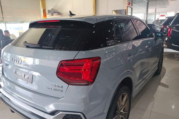 Used Audi Q2L 2023 35TFSI Fashion Dynamic Model Rear Right 45 Deg