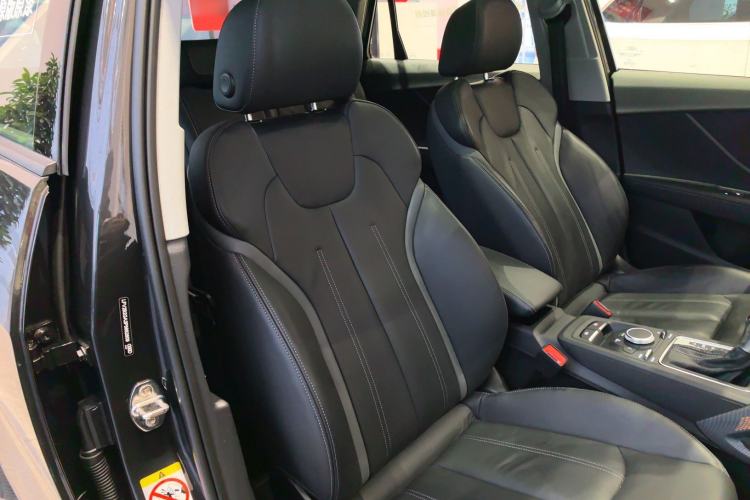 Used Audi Q2L 2023 35TFSI Fashion Dynamic Model Right Front Seat