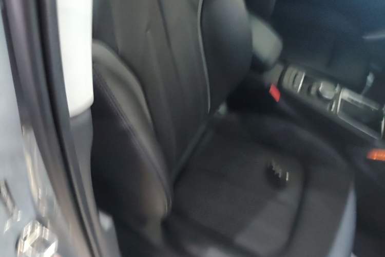 Used Audi Q2L 2023 35TFSI Fashion Dynamic Model Right Front Seat